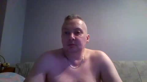 Snapshot of daniel0028 chatting on October 19, 2025, 4:07 pm dan online show from October 19, 2025, 4:07 pm