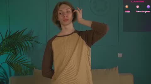 daniel__schmidt online show from June 12, 2026, 3:49 am