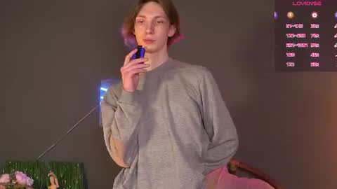 daniel__schmidt online show from June 20, 2026, 3:31 am