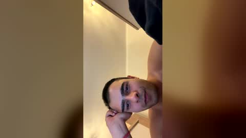 Snapshot of daniel_ice chatting on March 24, 2026, 8:14 pm Daniel online show from March 24, 2026, 8:14 pm