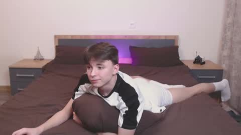 Daniel  Jerry online show from February 18, 2025, 9:20 pm