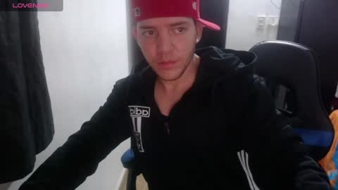 Snapshot of daniel_vargas5 chatting on January 16, 2025, 5:21 am Daniel online show from January 16, 2025, 5:21 am