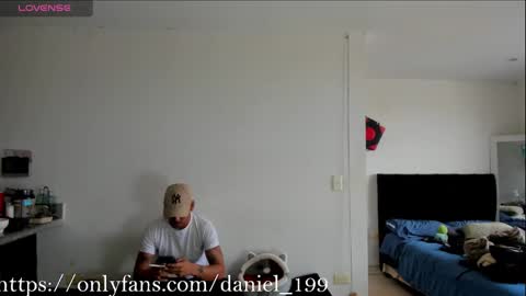 Snapshot of daniel_vianchi chatting on January 11, 2025, 5:51 pm Dani online show from January 11, 2025, 5:51 pm