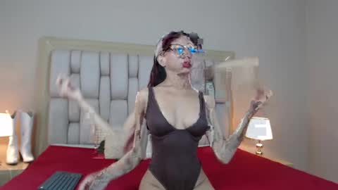 danielapolo_ online show from July 23, 2026, 12:25 pm