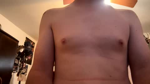 Snapshot of danielp_mod_cb chatting on January 8, 2025, 9:12 pm Daniel    y. online show from January 8, 2025, 9:12 pm