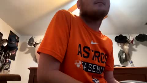 Snapshot of danielp_mod_cb chatting on January 20, 2025, 10:15 pm Daniel    y. online show from January 20, 2025, 10:15 pm