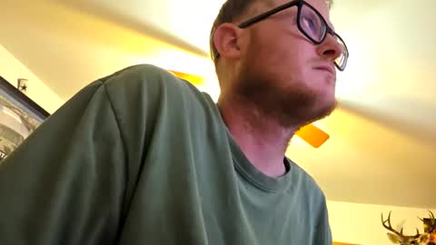 Snapshot of danielp_mod_cb chatting on September 17, 2025, 2:24 am Daniel    y. online show from September 17, 2025, 2:24 am