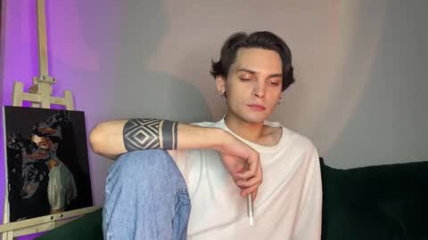 Snapshot of danieltuckerr chatting on October 2, 2025, 2:29 am danieltuckerr online show from October 2, 2025, 2:29 am