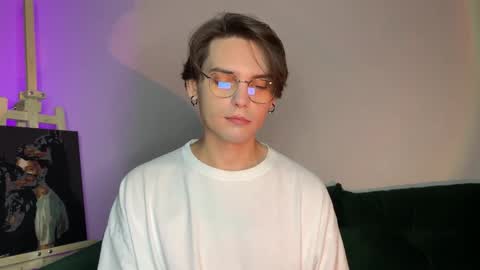 Snapshot of danieltuckerr chatting on October 5, 2025, 7:45 pm danieltuckerr online show from October 5, 2025, 7:45 pm