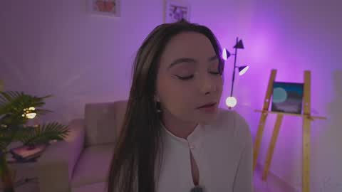      online show from September 13, 2025, 12:10 am