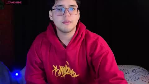 Snapshot of danijungle chatting on November 9, 2025, 11:36 pm Daniel online show from November 9, 2025, 11:36 pm