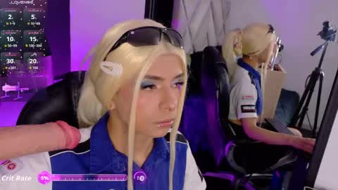 Snapshot of danika_dahl chatting on May 17, 2026, 6:44 am Danika Dahl online show from May 17, 2026, 6:44 am
