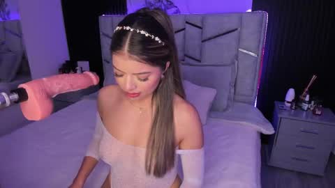 Snapshot of daniphoenixx chatting on March 1, 2025, 8:10 pm Dani Phonenix online show from March 1, 2025, 8:10 pm