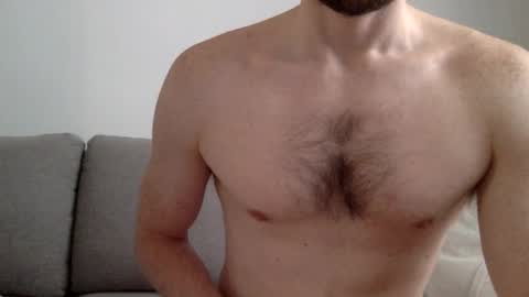 Snapshot of danishguysdicks chatting on October 31, 2025, 7:20 am Buzzy online show from October 31, 2025, 7:20 am