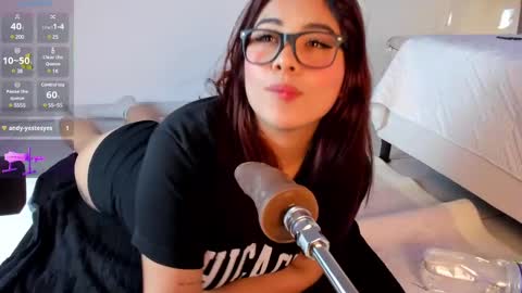 danna_adams1 online show from February 25, 2025, 4:14 am