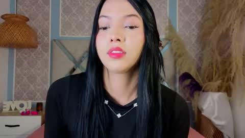 danna_peters online show from June 1, 2026, 7:37 pm