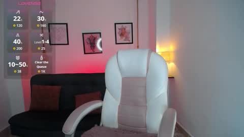 Snapshot of danna_rouse_ chatting on February 13, 2026, 10:50 pm Danna online show from February 13, 2026, 10:50 pm