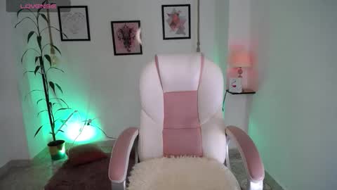 Danna online show from March 9, 2026, 10:58 pm