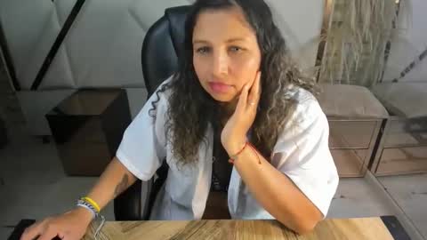 Snapshot of danna_sg chatting on May 30, 2026, 4:53 am danna_sg online show from May 30, 2026, 4:53 am