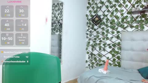 dannaberlin_0 online show from December 30, 2024, 6:16 pm
