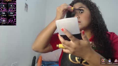 dannaberlin_0 online show from September 28, 2025, 9:20 pm