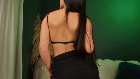 Snapshot of dannalut chatting on February 13, 2025, 2:56 am Danna online show from February 13, 2025, 2:56 am