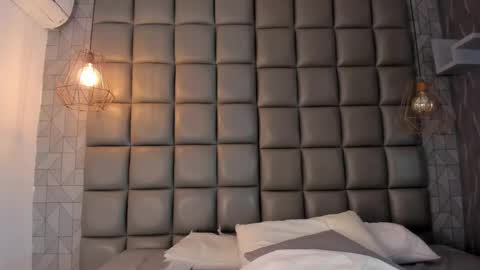 Danna online show from April 12, 2026, 1:38 pm