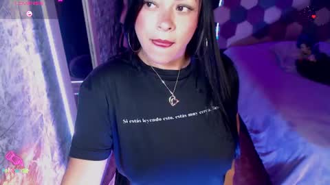 Snapshot of danniela_james chatting on June 23, 2026, 7:28 am danna online show from June 23, 2026, 7:28 am