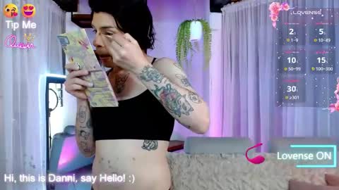 Snapshot of dannihotboy02 chatting on June 3, 2026, 5:40 pm danni online show from June 3, 2026, 5:40 pm