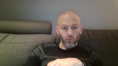 danny81boy online show from December 8, 2024, 8:47 pm