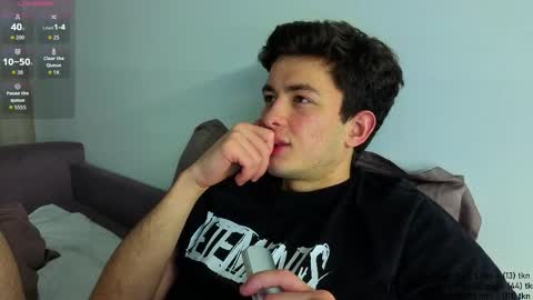 Snapshot of danny__magic chatting on October 19, 2025, 7:14 pm danny__magic online show from October 19, 2025, 7:14 pm