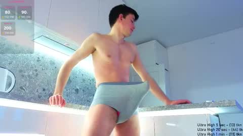 Snapshot of danny__magic chatting on November 30, 2025, 7:01 am danny__magic online show from November 30, 2025, 7:01 am