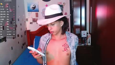 phantom555 online show from November 10, 2025, 9:03 pm