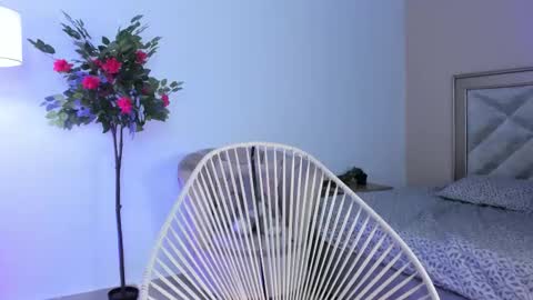 Snapshot of danny_doll_ chatting on October 10, 2025, 3:49 am Danny online show from October 10, 2025, 3:49 am