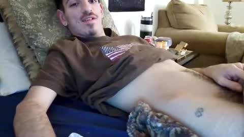 Snapshot of dannynoww chatting on January 17, 2025, 12:10 am danny online show from January 17, 2025, 12:10 am