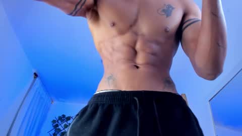 dante_cooper_0 online show from January 2, 2025, 5:35 am