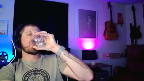 Snapshot of dante_cross_x89 chatting on November 11, 2025, 6:46 am dante_cross_x89 online show from November 11, 2025, 6:46 am