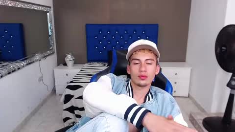 Dante online show from January 31, 2025, 3:22 pm