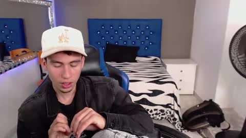 Dante online show from February 11, 2025, 1:20 pm