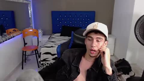 Dante online show from February 11, 2025, 4:56 pm