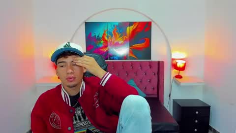 Dante online show from March 11, 2025, 12:17 pm