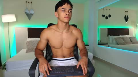 Dante online show from February 5, 2025, 8:57 pm