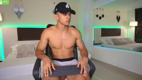 Dante online show from February 25, 2025, 8:41 pm