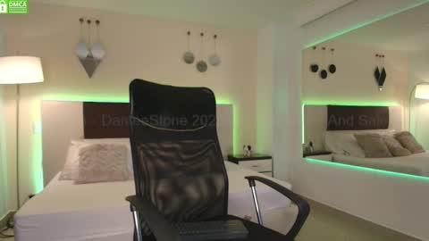 Dante online show from March 7, 2025, 5:17 pm