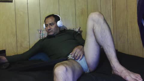 dantehot82 online show from November 30, 2025, 2:37 am