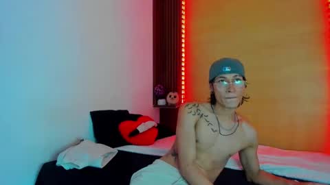 Snapshot of dantelord_ chatting on March 10, 2025, 9:18 pm dantelord_ online show from March 10, 2025, 9:18 pm