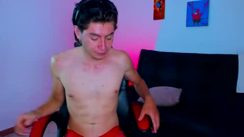 dantewhite1 online show from April 28, 2026, 2:27 am