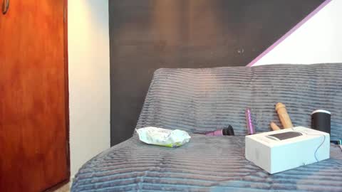 Dante Winter online show from April 11, 2026, 7:45 am