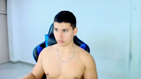 Snapshot of dantraxx chatting on February 28, 2026, 12:55 am Dantraxx online show from February 28, 2026, 12:55 am