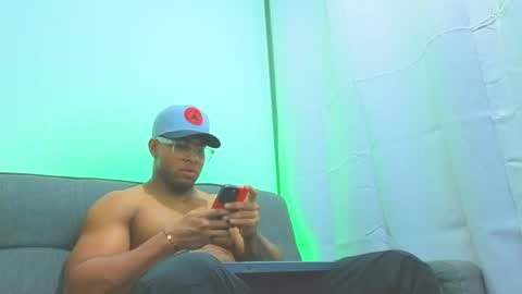 Dany online show from May 3, 2026, 4:18 am